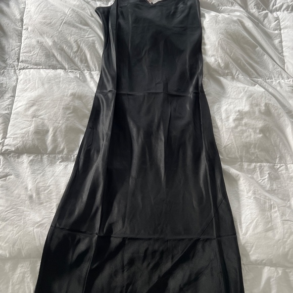 Quince Silk slip dress - Picture 2 of 3